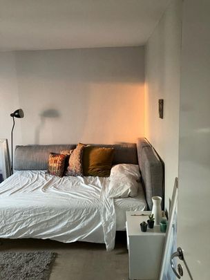 Hagalundsgatan, Solna - Foto 1