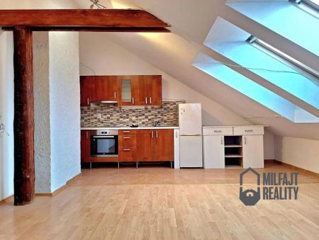 Pronájem bytu 2+kk 48 m² - Photo 3