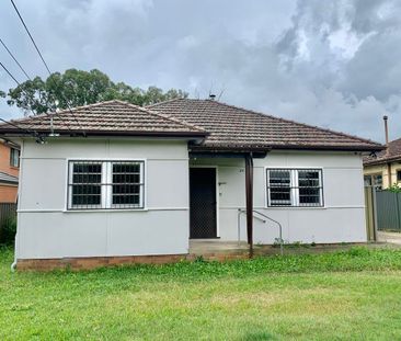 WALK TO SHOPS & PRIMARY SCHOOL - Photo 2