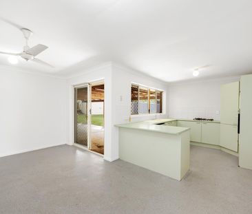 12 Gaynor Court, Boronia Heights QLD 4124 - House For Rent | Domain - Photo 4