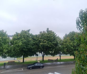 Location Appartement 57.08 M² HUNINGUE 865 € - Photo 2