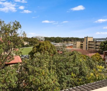 3/13-17 Searl Road, Cronulla. - Photo 2