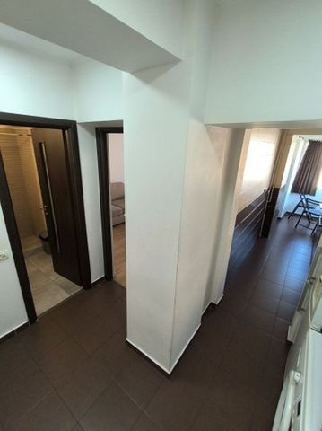 Piata sudului sun plazza etaj 7 - Fotografie 3