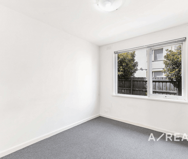 Modern Apartment in Prime Hawthorn Location - Photo 3