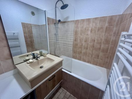 Location Appartement 1 pièce 20m² JULLOUVILLE 50610 - Photo 4