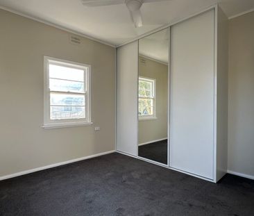 Ray White Forbes - 02 68511411 - Photo 1