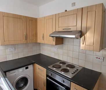 2 bedroom terraced house to rent - Photo 6