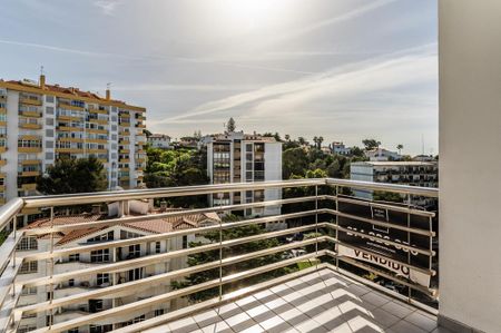 2 Bedroom Apartment, Cascais - Photo 2