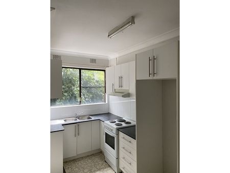 4/90 Copeland Street - Photo 5