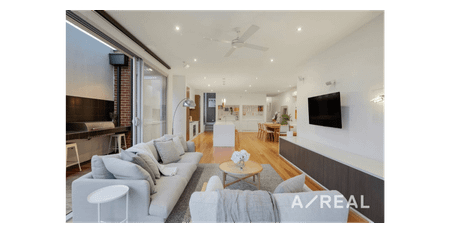 Elegant Edwardian Residence with Modern Extension and Swimming Pool - Photo 2