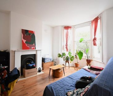 2 bedroom ground floor maisonette to rent - Photo 3