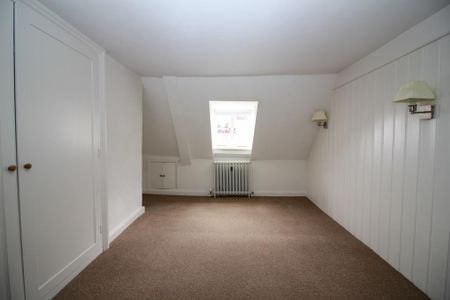 5 bedroom townhouse to rent - Photo 2