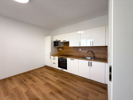 Pronájem bytu 2+kk 42 m² - Fotografie 4