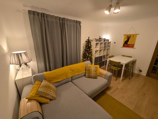 2 Bed Flat, Electra Place, EH15 - Photo 1