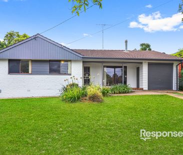 Spacious 5-bedroom home in the heart of PENRITH! - Photo 1