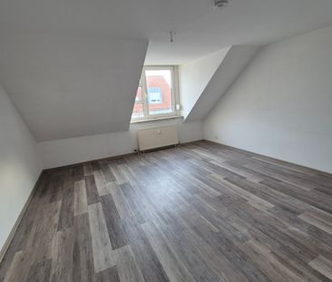 Hochuferstr. 44 \ Dachgeschoss \ Obj. rechts - Foto 1