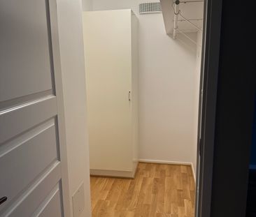 Västra Åsgatan, Eskilstuna - Photo 5