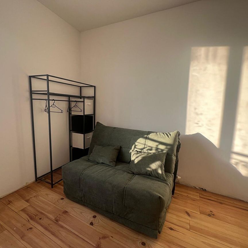 Location Appartement 1 pièce 16m² - Photo 1