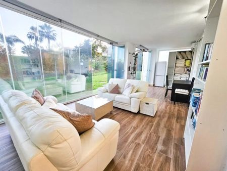 Luxury Semidetached House for rent in Marbella, Andalusia - Photo 4