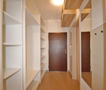 Pronájem bytu 1+kk 30 m2 - Photo 1