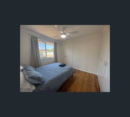 8 McRae Street, Tamworth, NSW 2340 - Photo 1