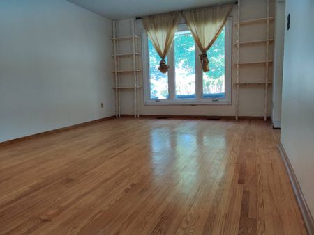 For Lease - 93 Southdale Drive Unit# Upper, Markham, Ontario - Photo 2