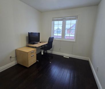 For Lease - 62 North Harrow Drive, Barrhaven, Ontario - Photo 4