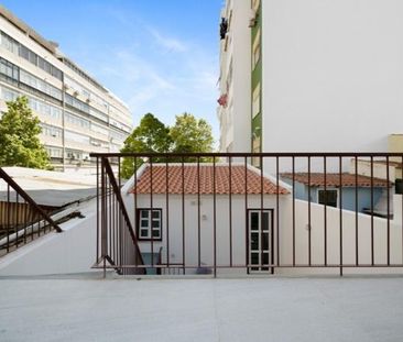 Apartamento T2+1 em Lisboa - Photo 2