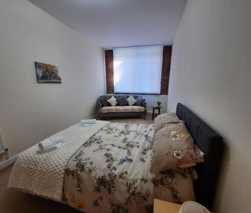 1 bedroom flat to rent - Photo 1
