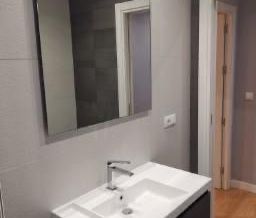 Piso de alquiler en Calle Martínez Campos, Ensanche Centro - Puerto - Photo 4