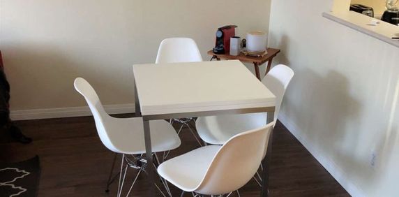 811 Helmcken St. Vancouver BC Canada - - Photo 2