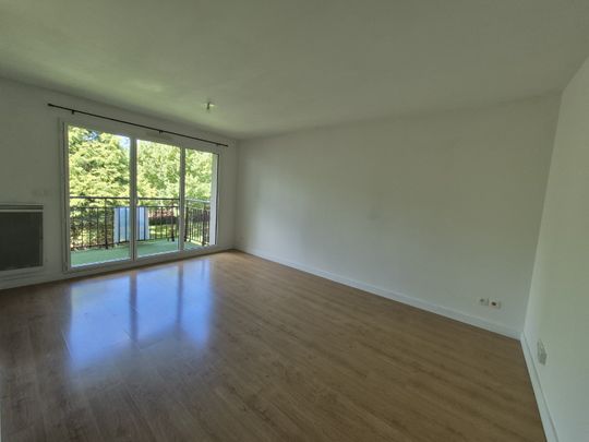 Location Appartement 2 pièces 44m² VALENCIENNES 59300 - Photo 1