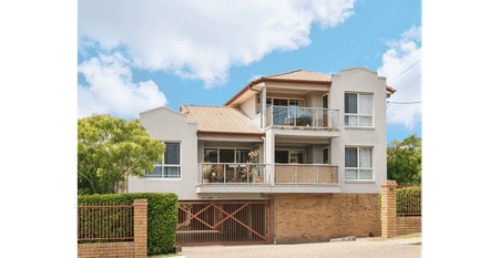 "CASA PASHEN" - Charming 2-Bedroom Unit with City Views - Photo 5