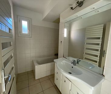 Location Appartement 4 pièces 72m² - Photo 5