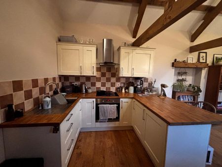 2 bedroom detached bungalow to rent - Photo 5