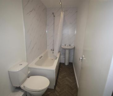 Studio to rent - Photo 6