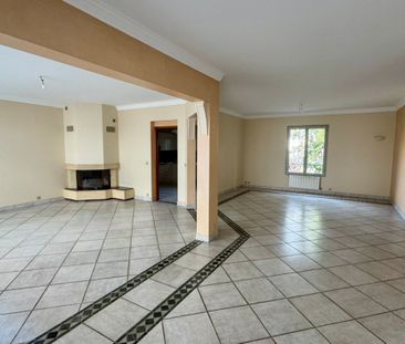 Maison de ville Aix En Provence 202 m2 - Photo 2