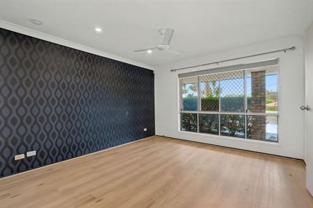 105 Allison Drive, Kallangur - Photo 4