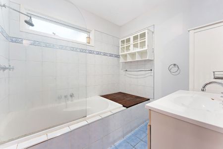 Modern Family Home in Prime Baulkham Hills Location - Photo 3