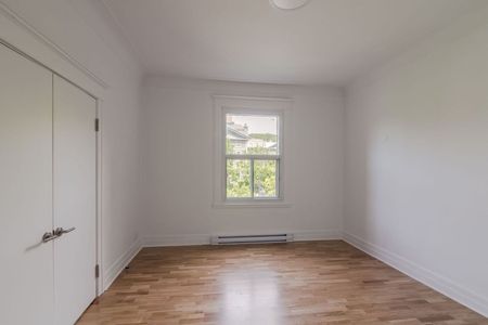 2068 Sherbrooke Street West - Photo 5