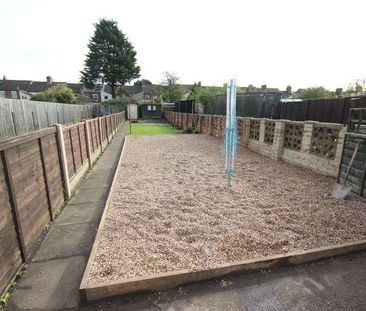 Shobnall Street, Burton Upon Trent, DE14 - Photo 3