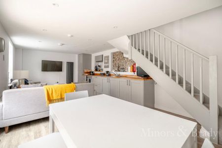 3 bedroom cottage to rent - Photo 2