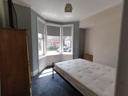 2 bedroom ground floor flat to rent - Photo 5