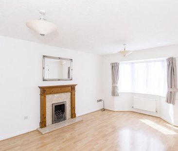 4 bedroom detached house to rent - Photo 1