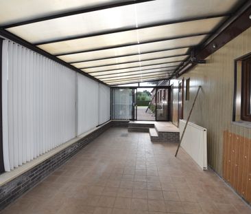 Instapklare halfopen woning met grote tuin en werkruimte. - Photo 5