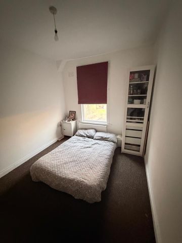 Room in a Shared House, Luton Road, E17 - Photo 3