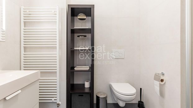 Staromestský 3i (4i) byt 102m2, s parketami, vysokými stropmi a balkónom - Photo 1