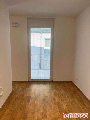 GARTENWOHNUNG am Kagraner Platz - gemütliche 2-Zimmer Wohnung mit Balkon und Garten zur Alleinnutzung - Photo 3