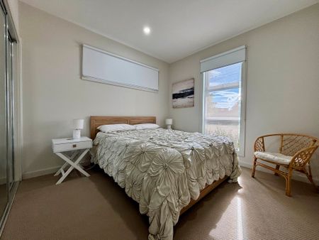 FULLY FURNISHED: Jump Into James Street - Photo 2