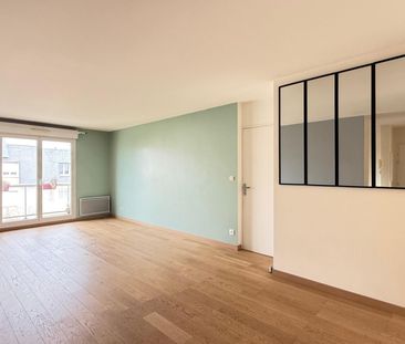 4 Pièces - Hauts de Chatou avec balcon et 2 Places de parking. - Photo 1